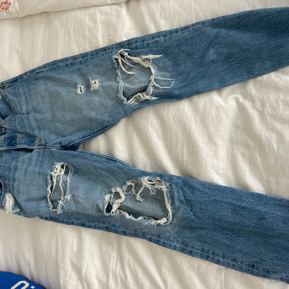 Levi’s ripped 501 jeans